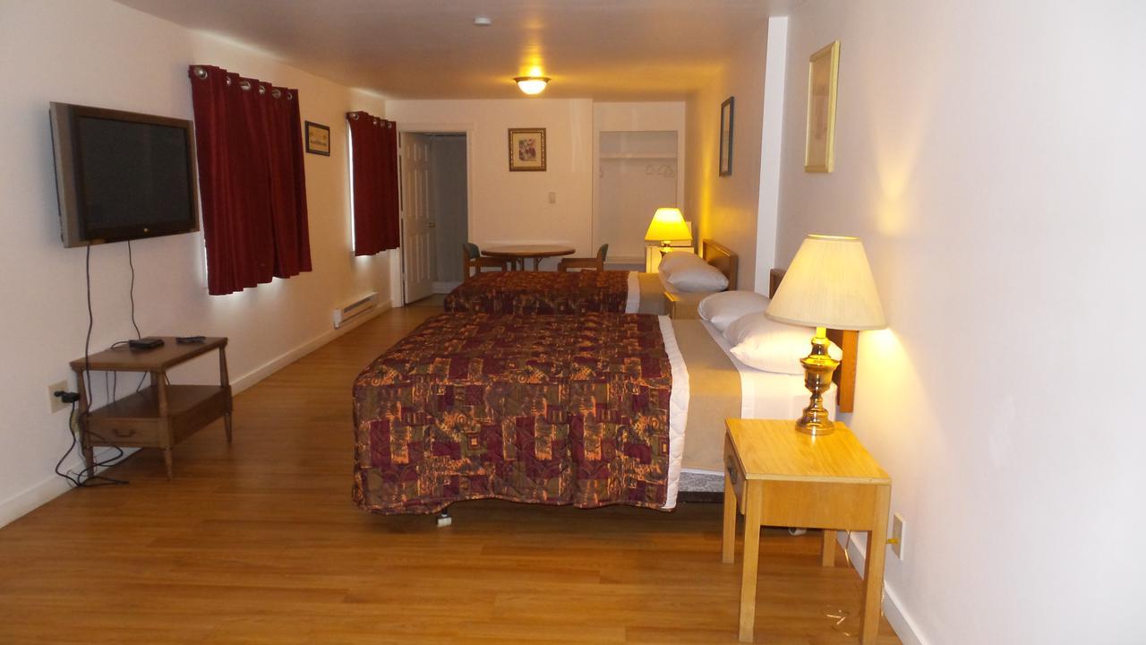 Golden Lion Motel Raymond Bagian luar foto