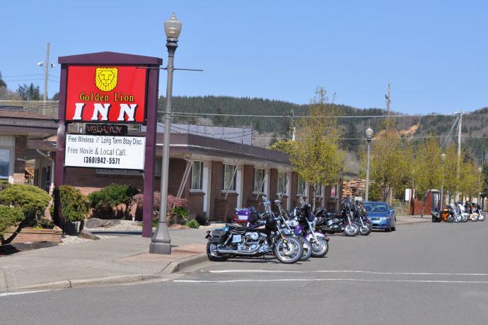 Golden Lion Motel Raymond Bagian luar foto