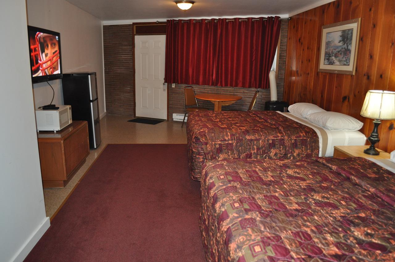 Golden Lion Motel Raymond Bagian luar foto
